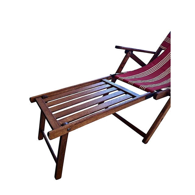 Vintage Steamer Chair Recalls the Golden Age of Leisure Travel, by Paris Manufacturing For Sale - Image 12 of 16