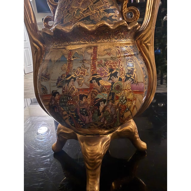 1950s 1950s Royal Satsuma 2-Handle Gilt Porcelain Vase W/Lid 16" Tall X 13" Wide For Sale - Image 5 of 10