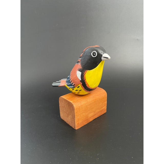 Late 20th Century Folk Art Wood Oriole Bird on Stand For Sale - Image 5 of 11