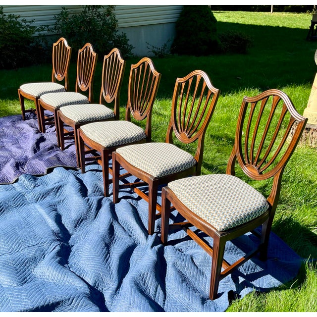 1970s Ethan Allen Mahogany Hepplewhite Shield Back Dining Chairs in Knoll Fabric - Set of 6 For Sale - Image 17 of 18
