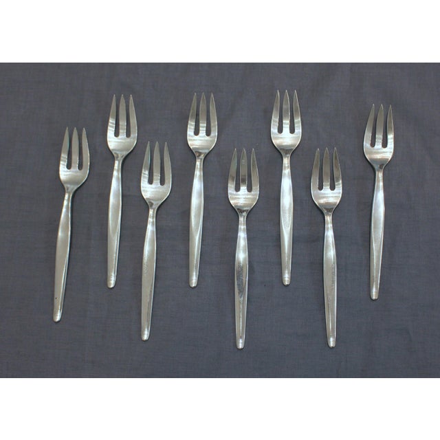 Mid 20th Century Mid 20th Century Mid-Century Modern Towle Sterling Silver Flatware Set - 31 pcs For Sale - Image 5 of 7