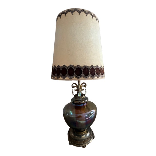 Vintage 1960's Ef & Ef Industries Cat. No. 414 Iridescent Carnival Glass Lamp With Ab Crystals & Original Shade For Sale