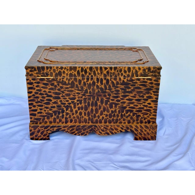 Mid 20th Century Mid 20th Century Vintage Hand Painted Faux Tortoiseshell Box For Sale - Image 5 of 12