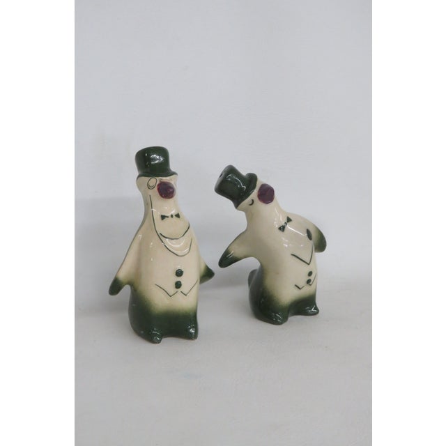 Vintage Ceramic Penguins in Tuxedos and Top Hats Salt and Pepper Shakers Pair 4494b For Sale - Image 11 of 17