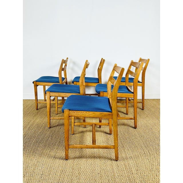 Vintage Dining Chairs in Oak and Blue Fabric, 1960s, Set of 6 For Sale - Image 4 of 16
