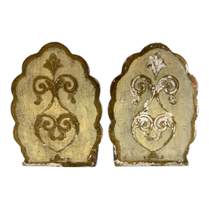 Vintage Italian Florentine Giltwood Bookends With Scalloped Edges, a Pair