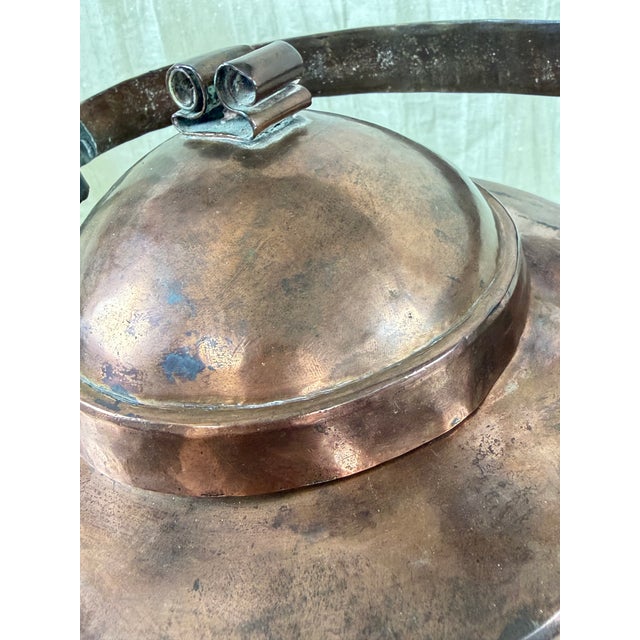 Photography 19th-Century Hand-Hammered All-Copper Kettle With Hinged Spout Cover For Sale - Image 7 of 12