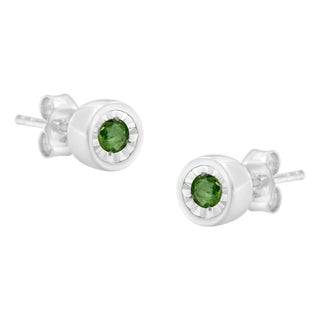 .925 Sterling Silver 0.15 Cttw Round Brilliant-Cut Green Diamond Miracle-Set Stud Earrings (Fancy Color-Enhanced, I1-I2 Clarity) For Sale