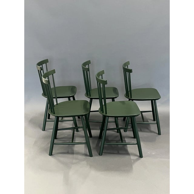 J46 Chairs by FDB Møbler, Set of 5, in Flawless conditions. Designed 1950 to 1959 This piece has an attribution mark, I am...