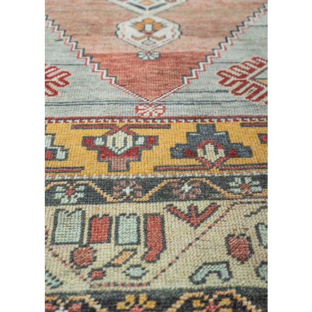 Turkish Turkish Vintage Rug 4'3" x 7'4" #20810 For Sale - Image 3 of 8