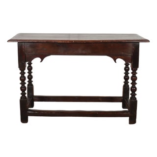 18th Century Oak Lamp Table For Sale