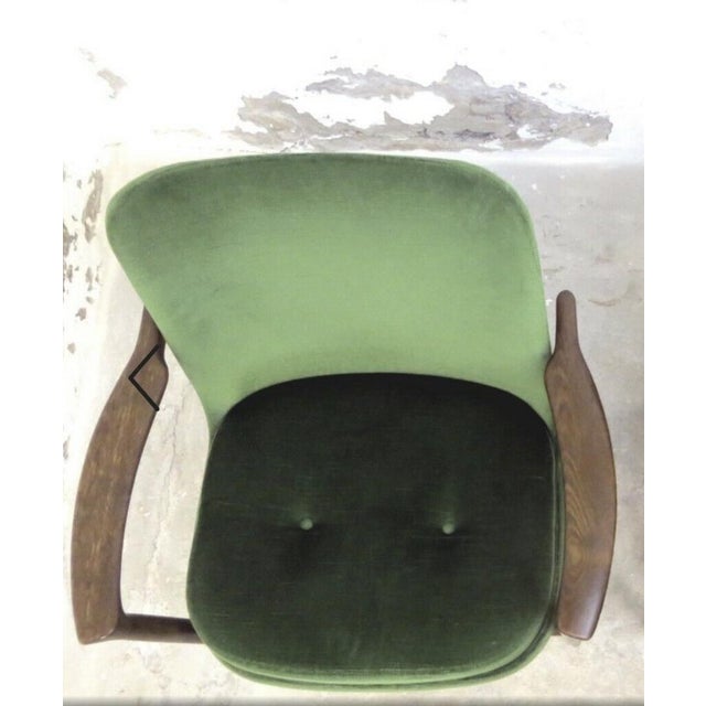 Textile Mid-Century Danish Armchair in Deep Green Velvet Velour attributed to Ib Kofod-Larsen for Fröscher KG, Germany, 1960s For Sale - Image 7 of 14