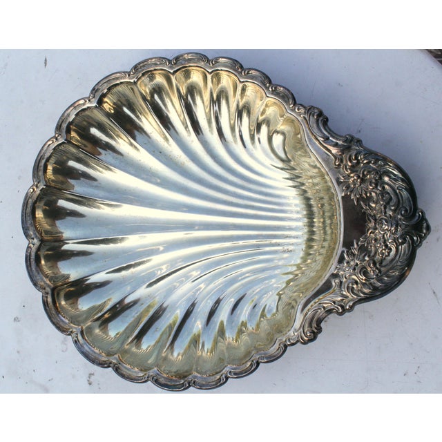 1970s 14" Majestic Silverplate Scallop Shell Tray - Ornate Floral Handle For Sale - Image 13 of 17