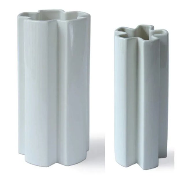 Medium White Ceramic KYO Star Vases by Mazo Design, Set of 4 For Sale - Image 4 of 5