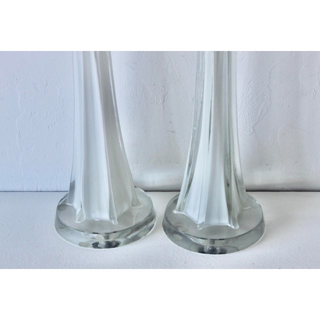 Glass 1980s Mid-Century Modern Paul Kedelv Style Encased White Art Glass Table Lamps - a Pair For Sale - Image 7 of 13