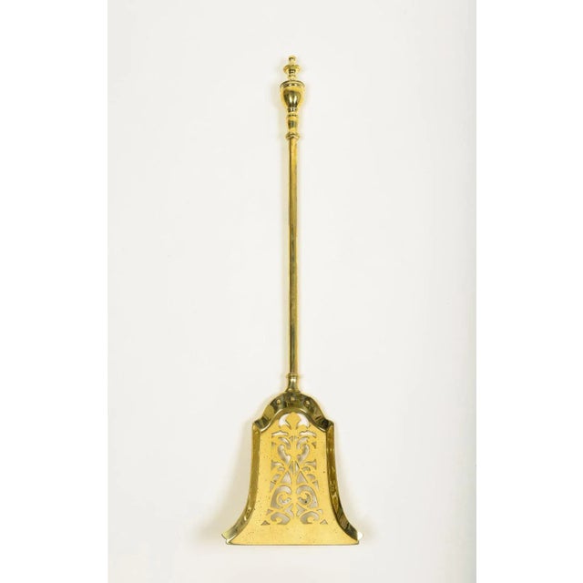 English Set of 3 English Cast Brass Fire Tools For Sale - Image 3 of 9