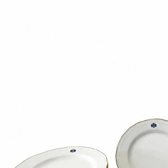 Porcelain - Dinner service - Royal Kent Fine Porcelain. 20th-century English porcelain; white; with gilded rim and...