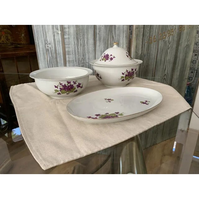 Henneberg Porcelain 1777 Dinner Set, 1960s, Set of 3 For Sale - Image 10 of 10