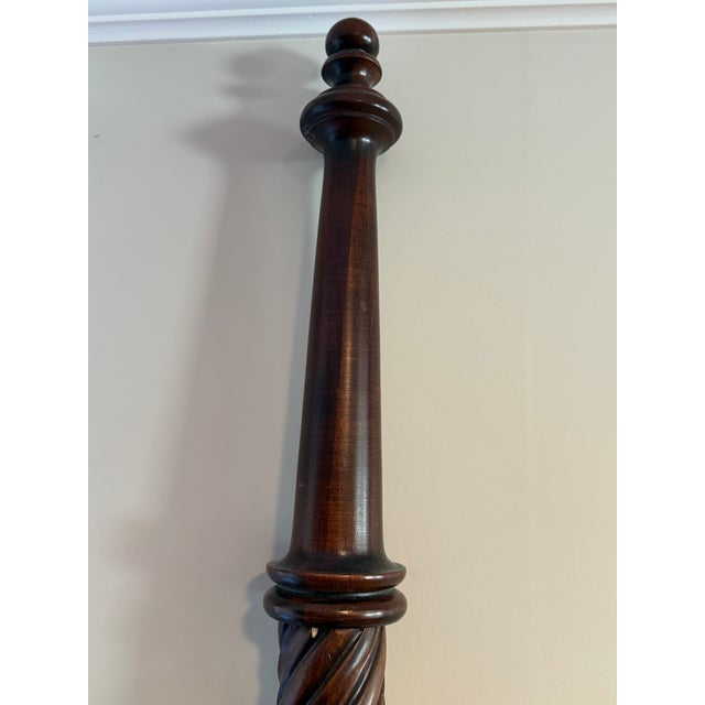 English Ethan Allen King Montego 4 Post Bed For Sale - Image 3 of 5