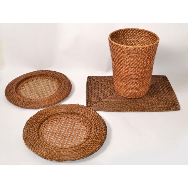 1990s Rattan Reed Brown Breakfast Setting Rectangle Placemat, Saucer & Waste Basket Set- 4 Pieces For Sale In Miami - Image 6 of 12