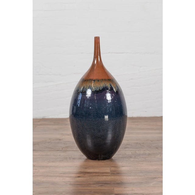 Vintage Northern Thai Chiang Mai Blue and Brown Vase from the Prem Collection For Sale In New York - Image 6 of 13