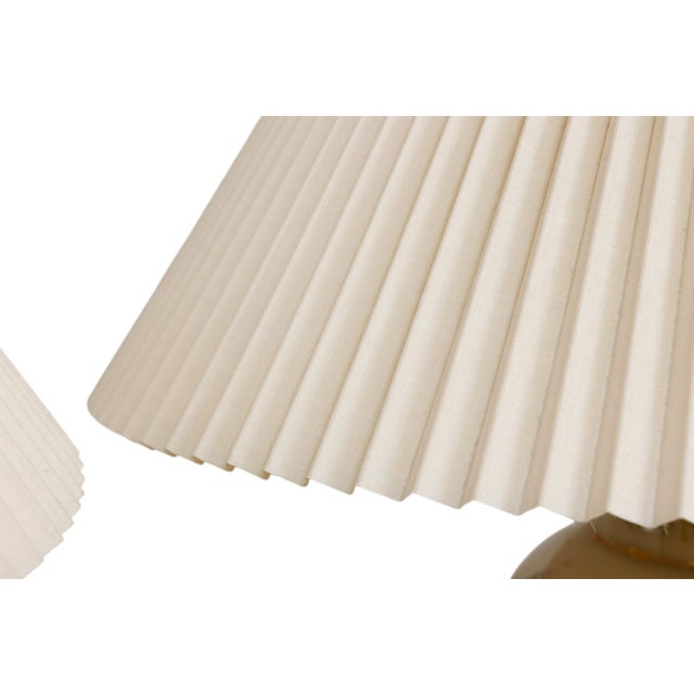 Chinoiserie Glass Table Lamps, a Pair For Sale In Tampa - Image 6 of 11