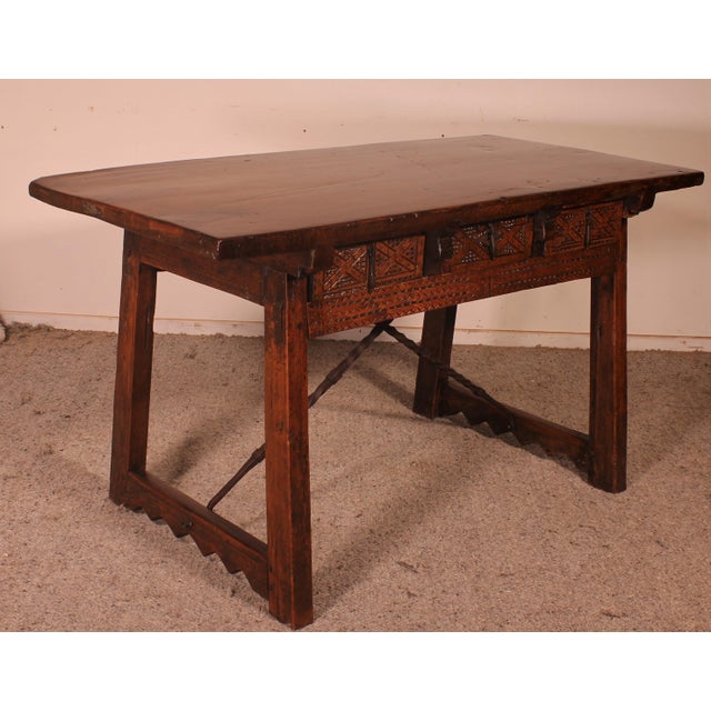Spanish Table with Three Drawers in Chestnut, 17th Century For Sale - Image 9 of 12