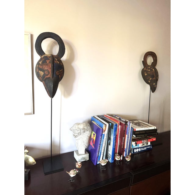 Hand-Carved African Bird Masks with Polychrome Pigments, Mid-20th Century, Set of 2 For Sale - Image 15 of 17