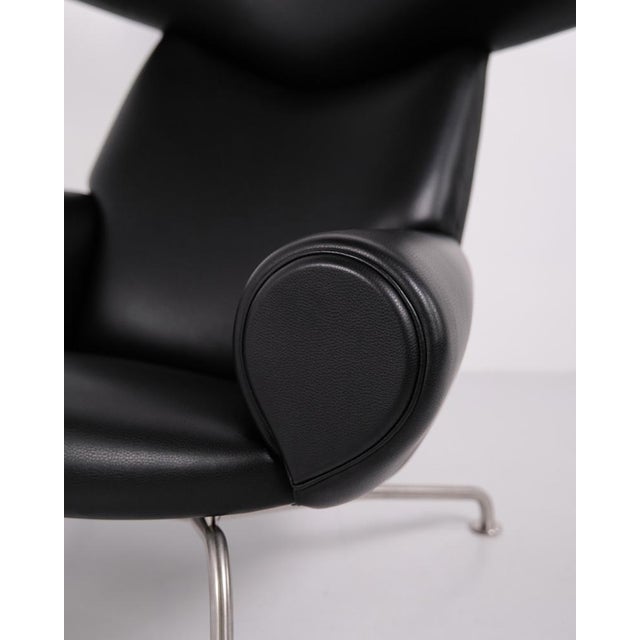 Metal Set of Model EJ100 Ox Chair with Ottoman in Black Leather by Hans J. Wegner for Fredericia, 1960s For Sale - Image 7 of 15