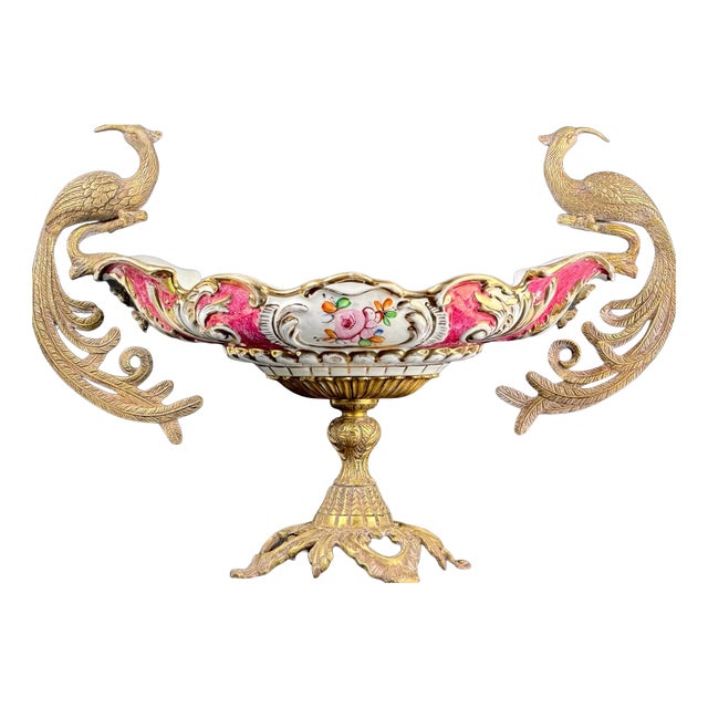 Large Hollywood Regency Peacock Centerpiece Bowl in Gilt Metal and Porcelain, 1930s For Sale
