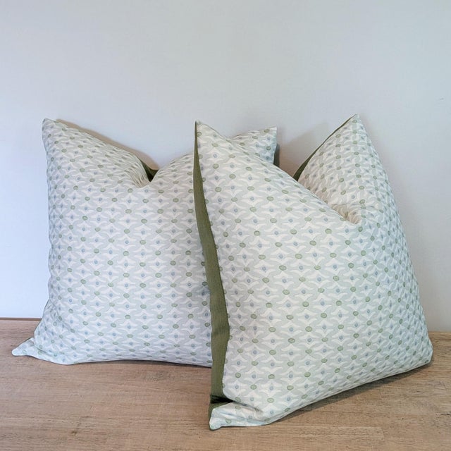 Transitional Galbraith & Paul Tusk Pillows in Blue and Green- Pair 22" For Sale - Image 3 of 5