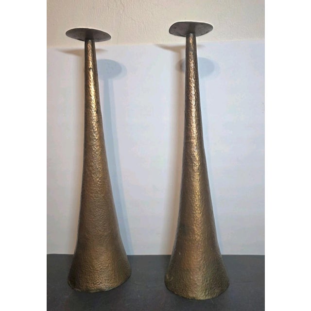 Boho Chic 2 Vintage MCM Arts and Crafts Hammered Copper Candlestick Candle Holder Tall 20" For Sale - Image 3 of 10