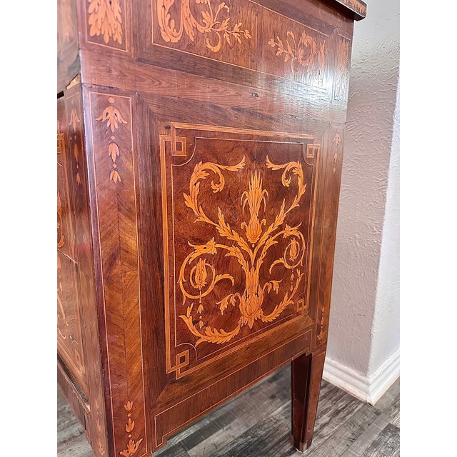 Late 18th Century 18th-Century Italian Wooden Inlay Dresser For Sale - Image 5 of 17
