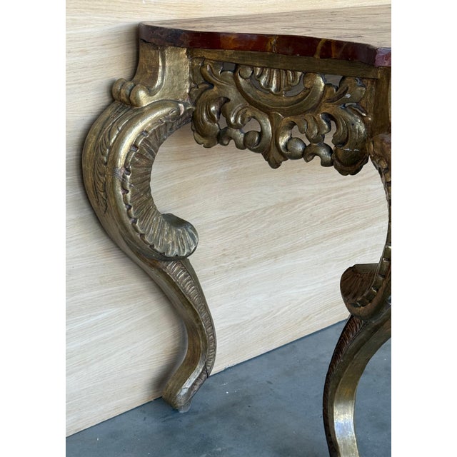 Early 19th Century Italian Faux Marbleized Gilt Acanthus and Berry Console, Circa 1820 For Sale - Image 5 of 18