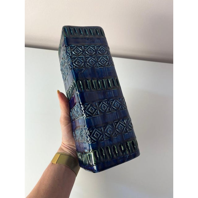 Rimini Blue Vase by Aldo Londi for Bitossi For Sale - Image 3 of 11