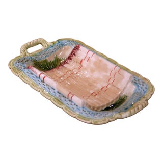 Early 20th Century French Barbotine Asparagus Serving Platter With Handles For Sale