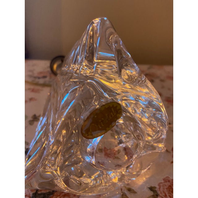 Vintage Mid-Century Modern Heavy Crystal Sculptural Table Lamp - Crystal– Abstract Triangular Design For Sale - Image 4 of 7