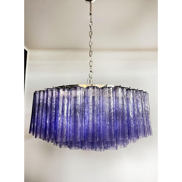 Italian vintage chandelier in Murano glass and nickel plated metal structure. The armor polished nickel supports 101 large...