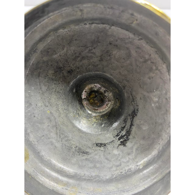 Metal 1960s Brass Lidded Etched Floral Jardiniere Snuff Jar For Sale - Image 7 of 8