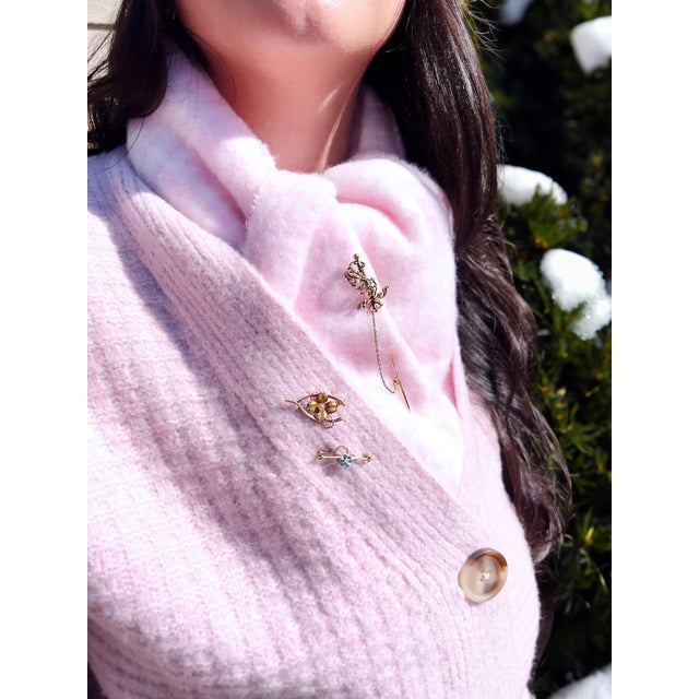 Gold Antique Wishbone & Four Leaf Clover Brooch, 10k For Sale - Image 8 of 8