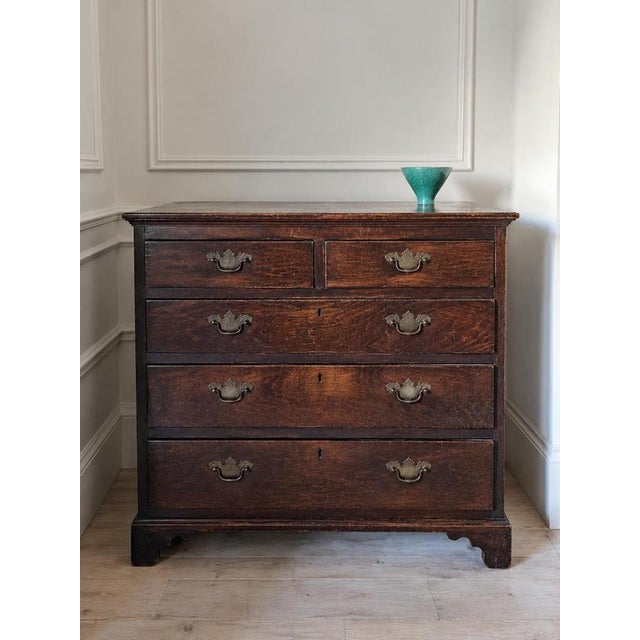 18th Century Georgian Oak 2-Over-3 Chest of Drawers For Sale - Image 3 of 14