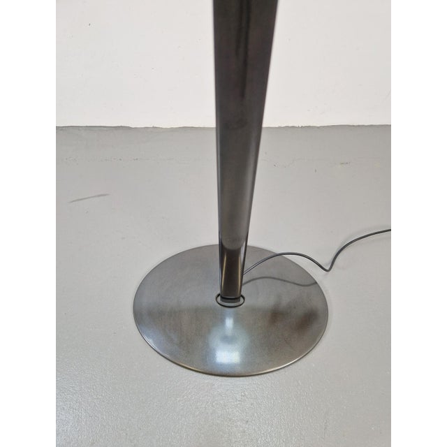 Metal Italian Postmodern Tebe Floor Lamp by Ernesto Gismondi for Artemide, 1980s For Sale - Image 7 of 9