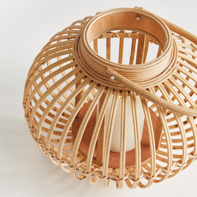 Kenneth Ludwig Chicago Kayden Round Lantern Small For Sale - Image 4 of 4