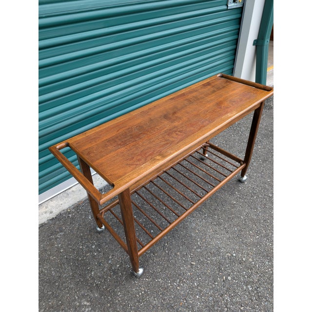 1960s Mid Century Modern Wood Bar Cart Rolling Serving Trolley For Sale - Image 5 of 14