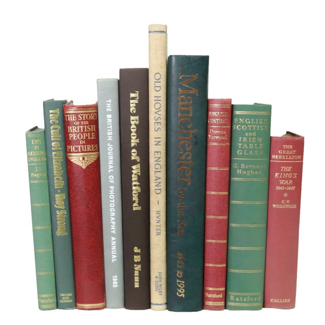 Distinguish any space with our Vintage British History Oversized SubjectPak from Booth & Williams. One linear foot of...