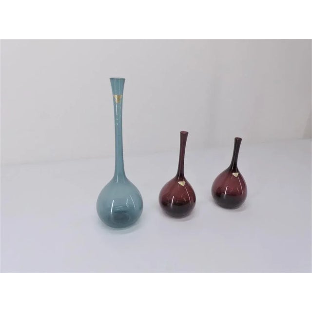 Scandinavian Tulip Vases by Arthur Percy for Gullaskruf, 1950, Set of 3 For Sale - Image 4 of 8