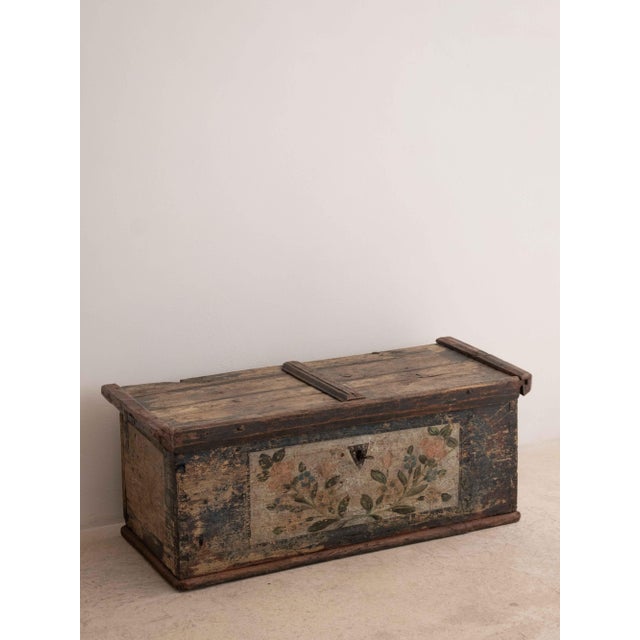Brown Swedish Chest in Pine, 1700s For Sale - Image 8 of 8