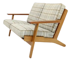 Hans J. Wegner Sofa Model Ge-290/2, 1950