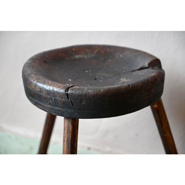 Brown Primitive Bohemian Tripod Stool in Wood, 1920 For Sale - Image 8 of 10