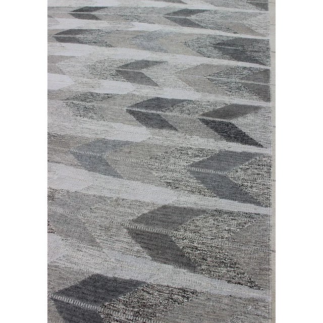 Keivan Woven Arts Large Modern Scandinavian/Swedish Flat-Weave 13'1 X 15'5 For Sale In Atlanta - Image 6 of 13